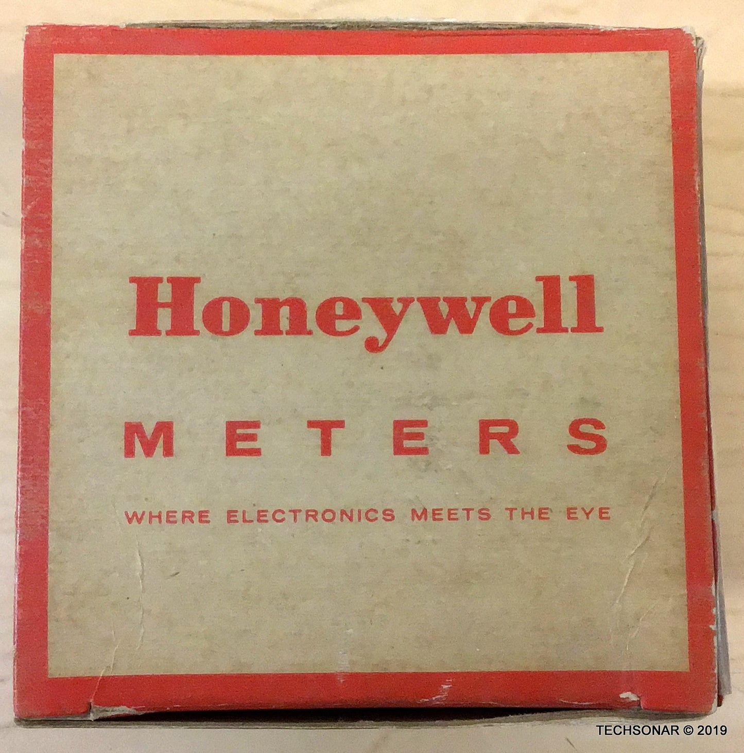 Honeywell model HS2Z Vintage Current Meter, 0 to 15 DC Range, type MR26W015DCAAR