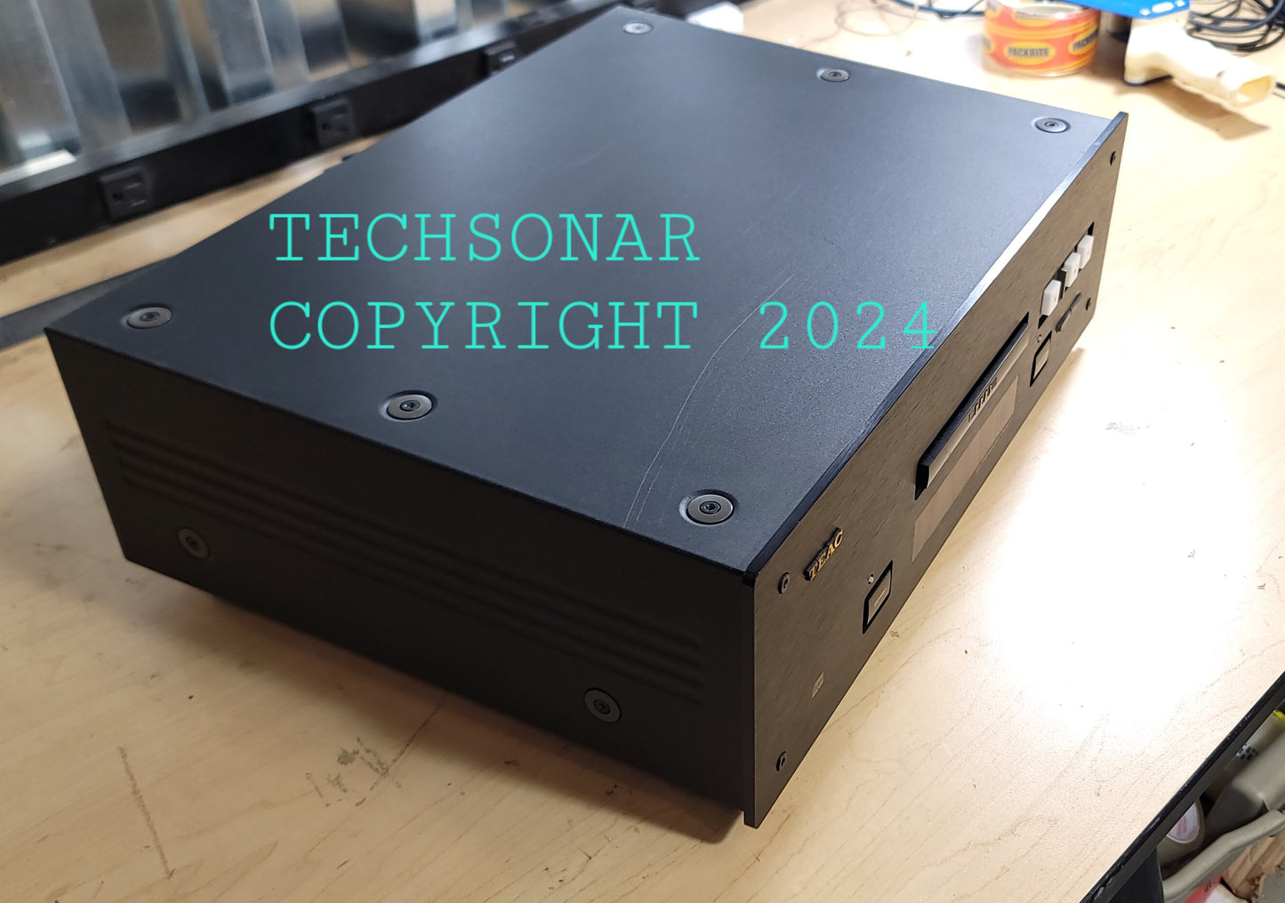 Teac VRDS-T1 Transport CD player , for parts , not working.