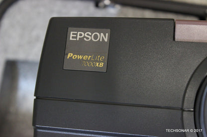 Epson PowerLite 7000XB ELP-7100 Projector , TFT LCD Technology Fully Tested , with Case